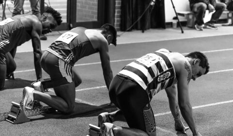 Runner waiting at the starting line, illustrating high TTFB on a WordPress site